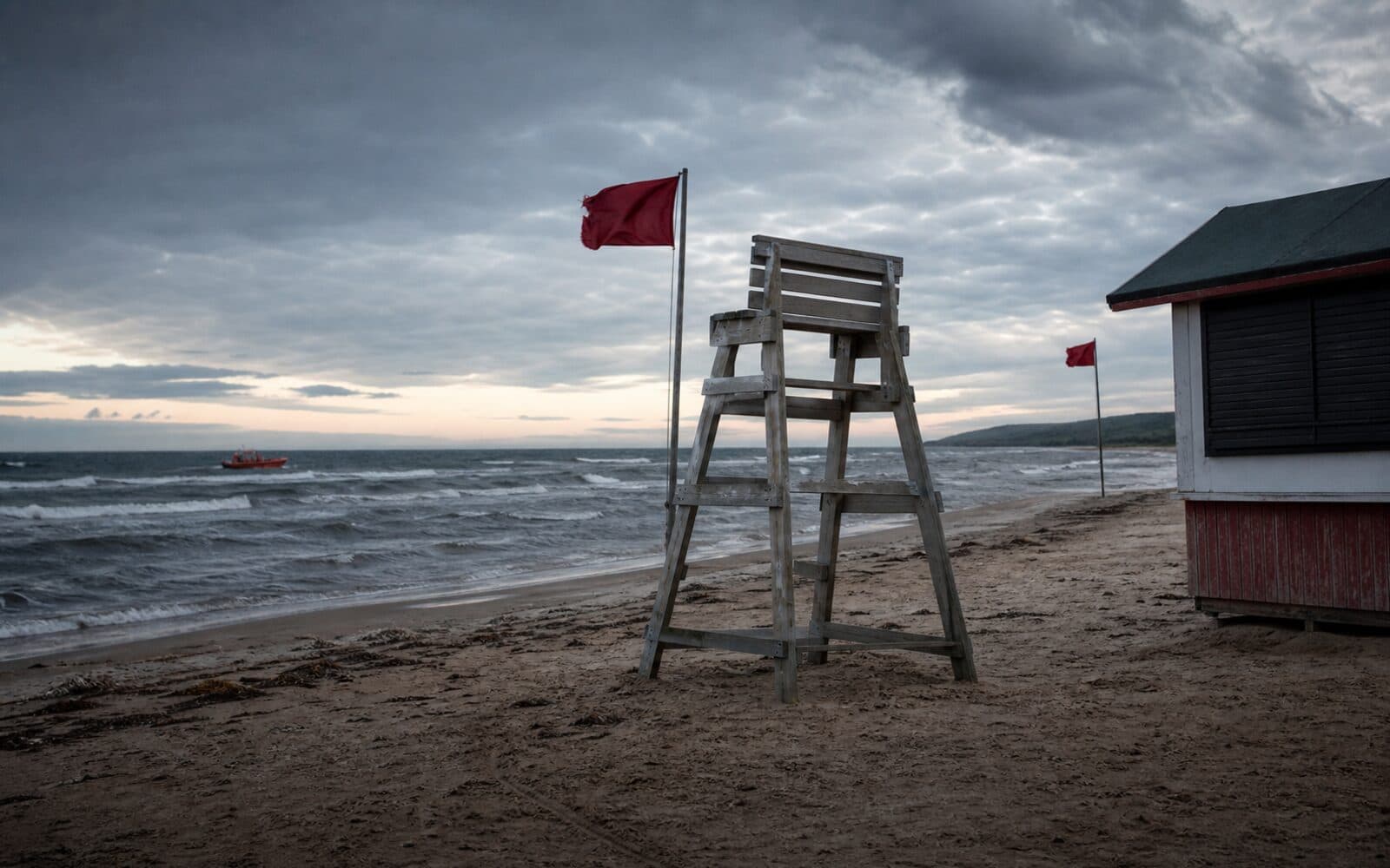 Beaches To Remain Open For Holiday Weekend Despite Repeated Safety Concerns
